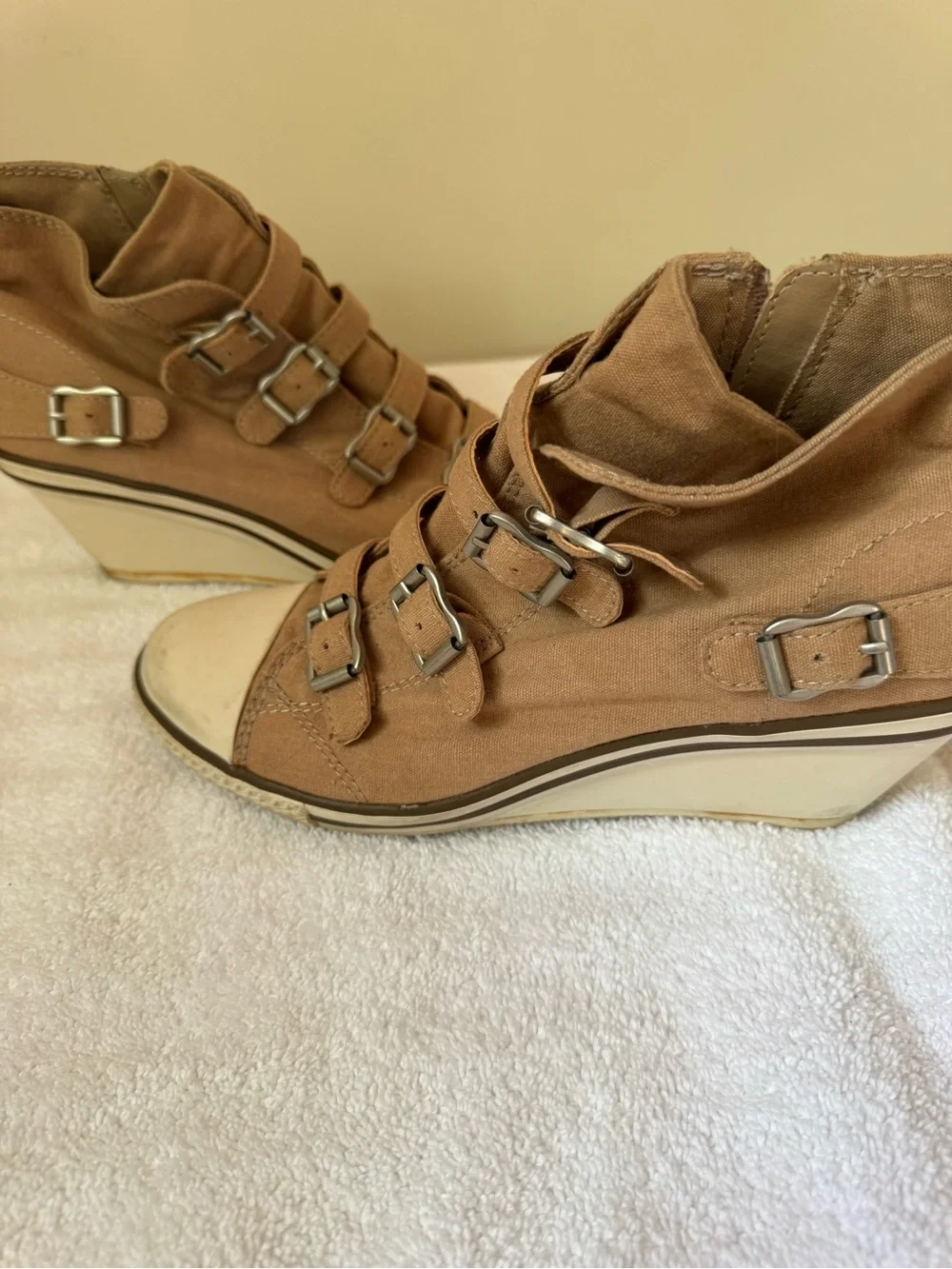 Ash Unlimited Thelma Tan Canvas Wedge High-Top Sneakers with Buckle Straps